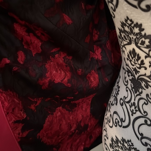 White House Black Market lipstick 💄 pink blazer - Picture 2 of 4